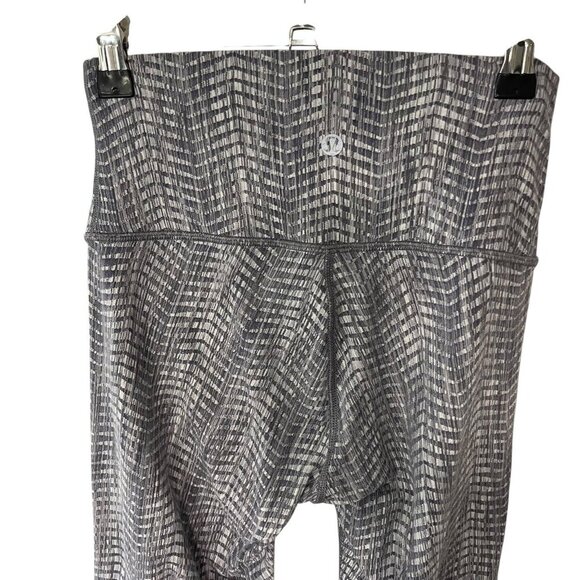 Lululemon Wunder Under Sz 4 High Rise Tights Style W5CAJS Wicking 4 Way Stretch - Picture 8 of 10